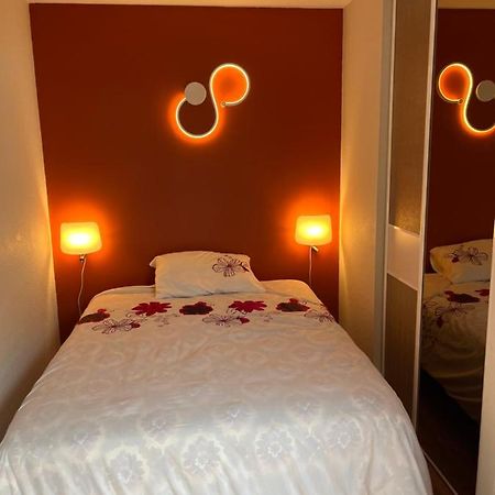 F2 Renove Apartment แซ็งต์-ลารีย์-ซูว์ลอง ภายนอก รูปภาพ